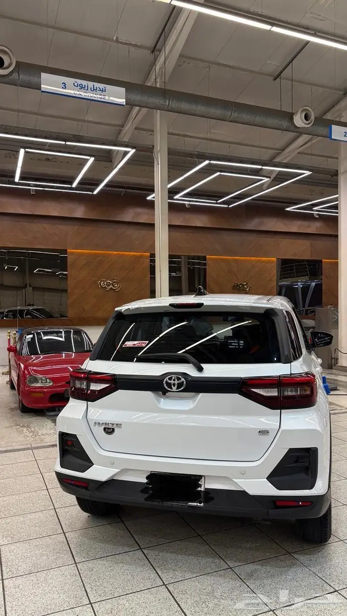 تايوتا رايز 2024 ابيض 3