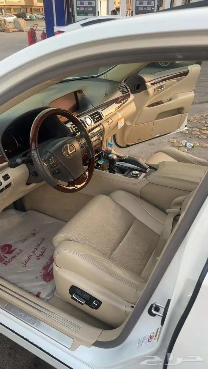 لكزس LS460 موديل 2013 نظيف جدا لارج سعودي 5