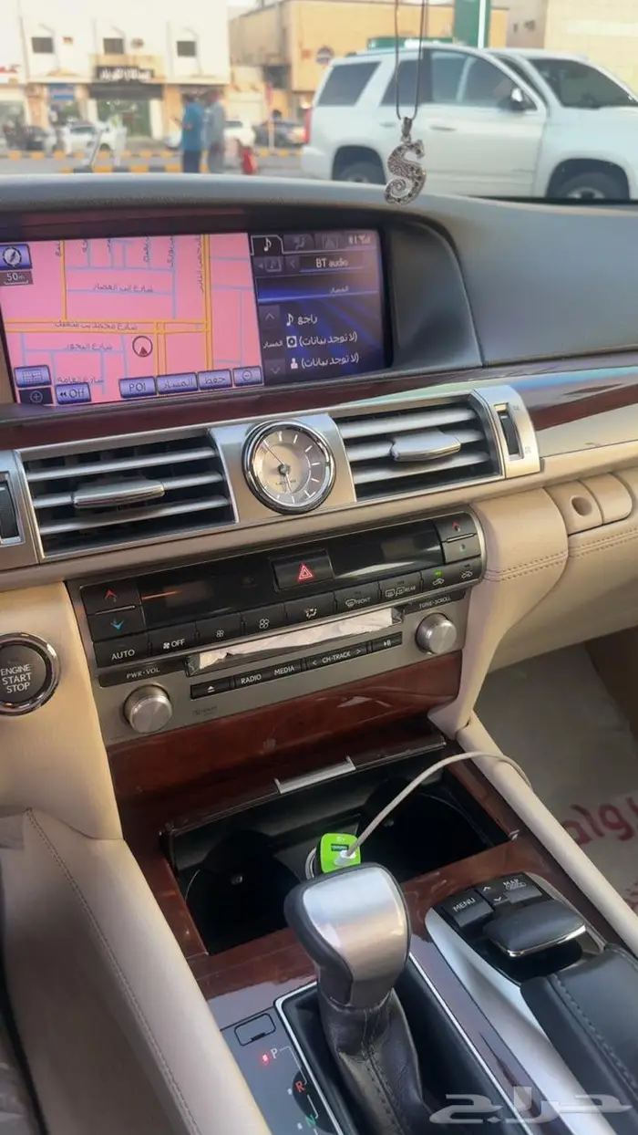 لكزس LS460 موديل 2013 نظيف جدا لارج سعودي 9