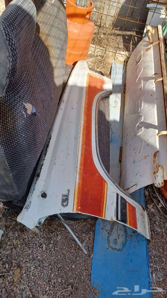 للبيع قطع هلكس تشليح من مديل 84 إلى 88 80