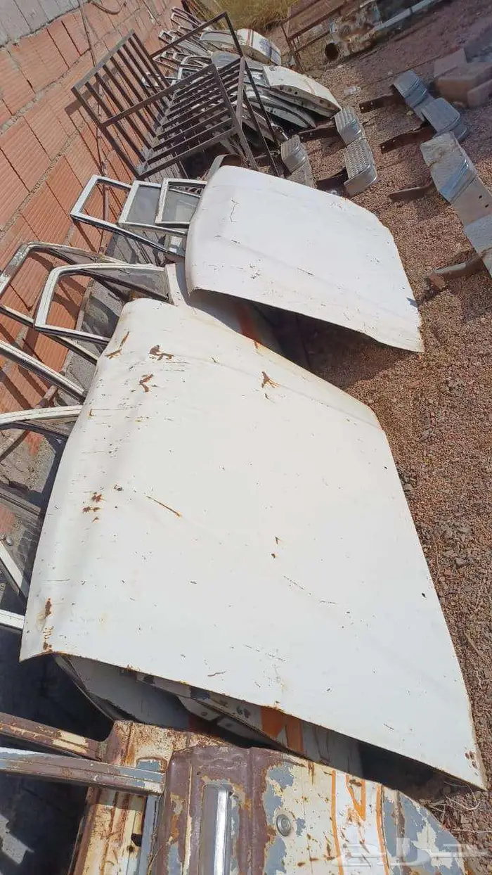 للبيع قطع هلكس تشليح من مديل 84 إلى 88 87