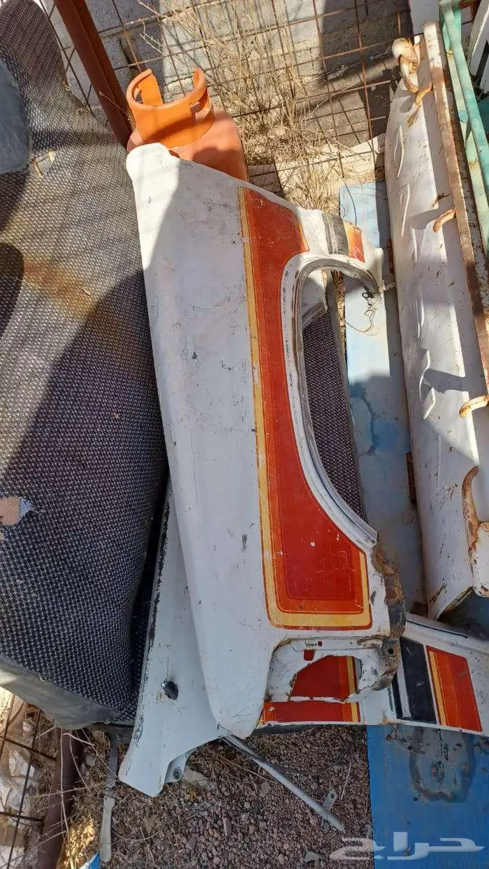 للبيع قطع هلكس تشليح من مديل 84 إلى 88 83