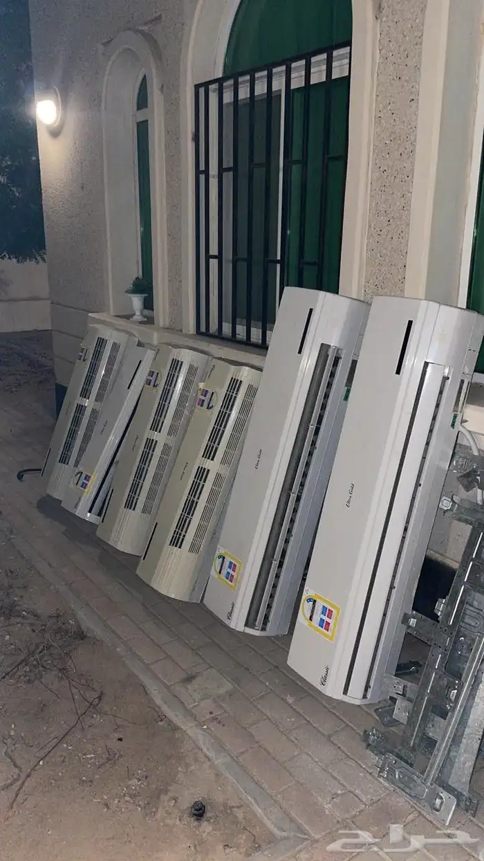 اغراض منزل بسبب الانتقال . 0