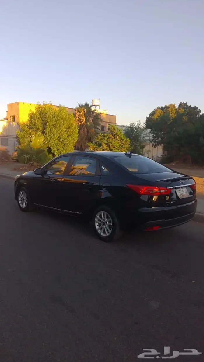 فورد اسكورت 0