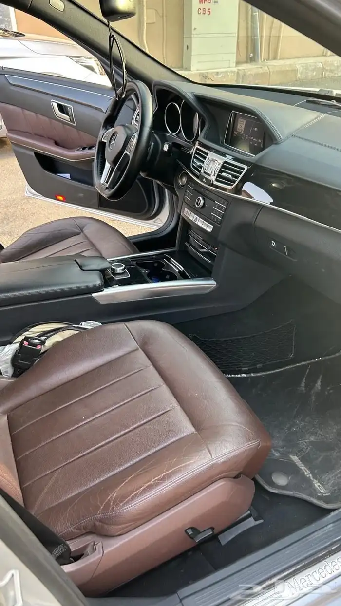 مرسيدس E300 2016 نظيفة جدا  جدا 18