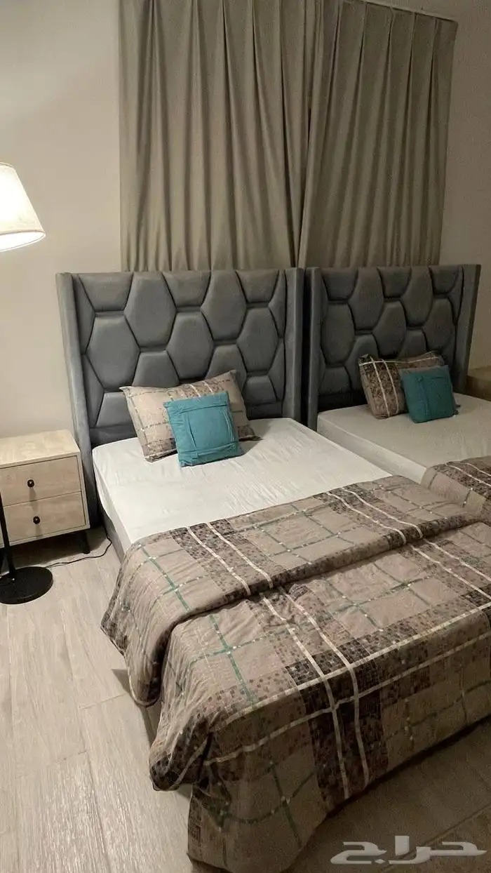 سرير كوين   نفر ونص   ستاير 0