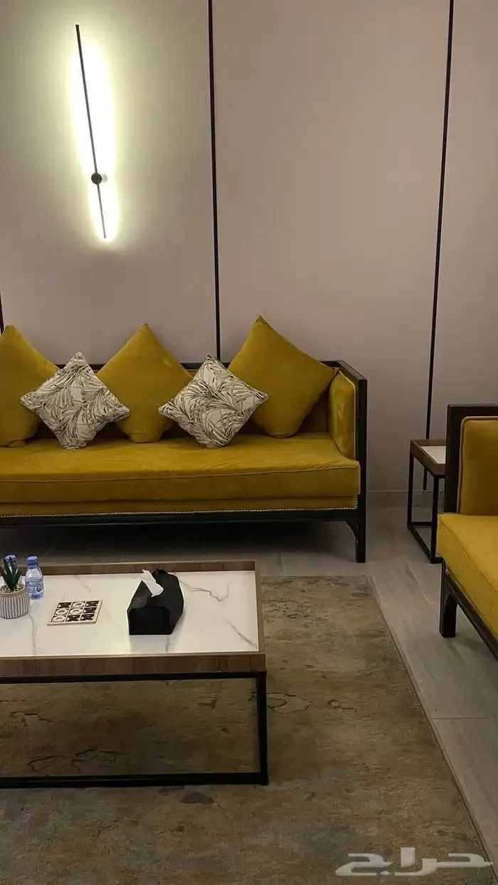 كنب  شاشه  طاولات 3