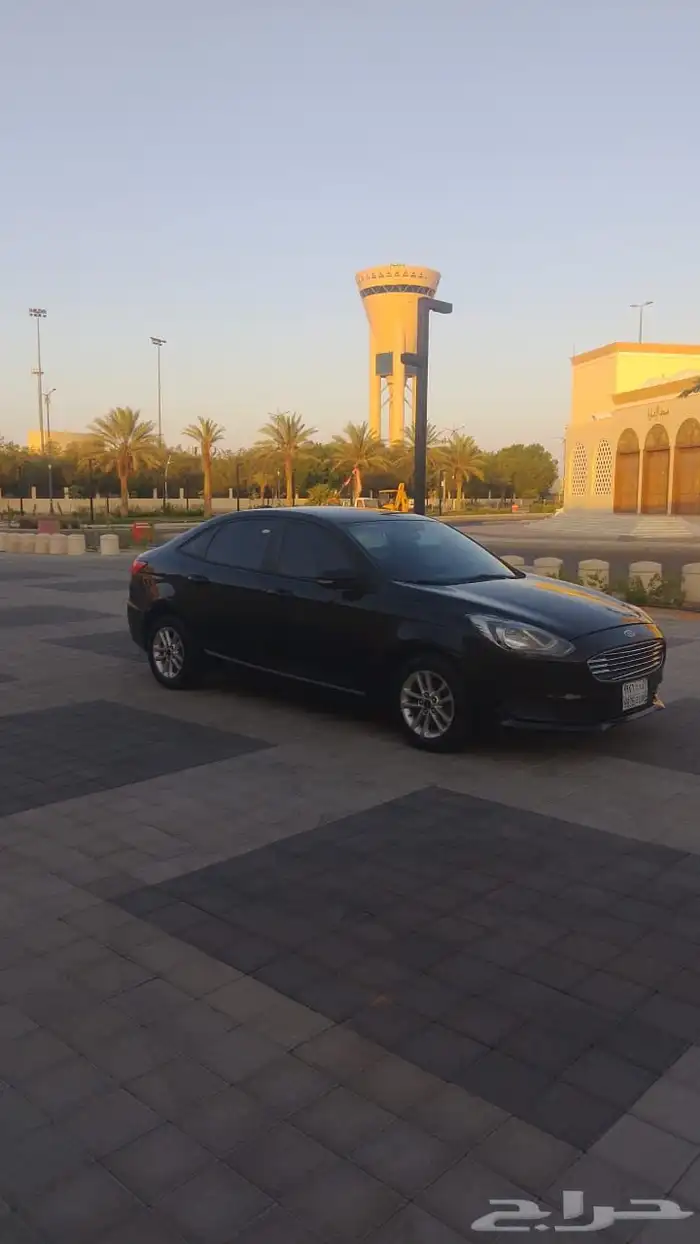 فورد اسكورت 1