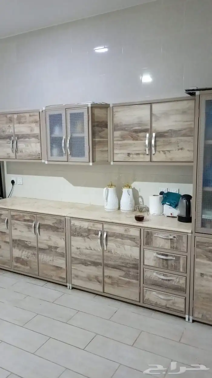 الغرف 4في 5 وعلى السوم التواصل على هذا الرقم واتس فقط 05374 1