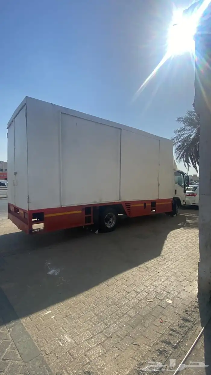 دينه 6متر دينا ايسوزو تيربو كبير 5200cc سنه متر 6 طن 2