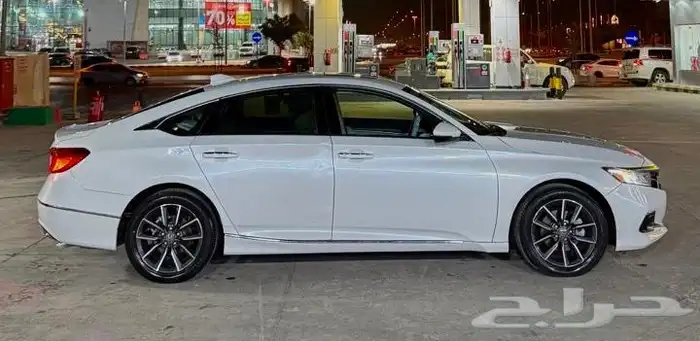 لمحبين هوندا (أكورد) موديل 2022 باقي على الضمان .. 1