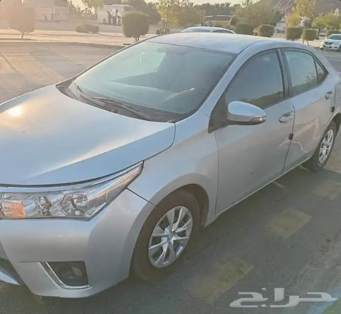 للبيع تويتا كورولا للبيع 2014ماشيه 275 الف تقريبا 0