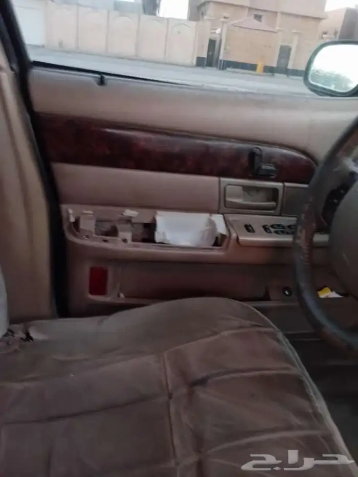 فورد ماركيز موديل 2005 استماره فحص منتهي مكينه فيها جلد بلوف 4