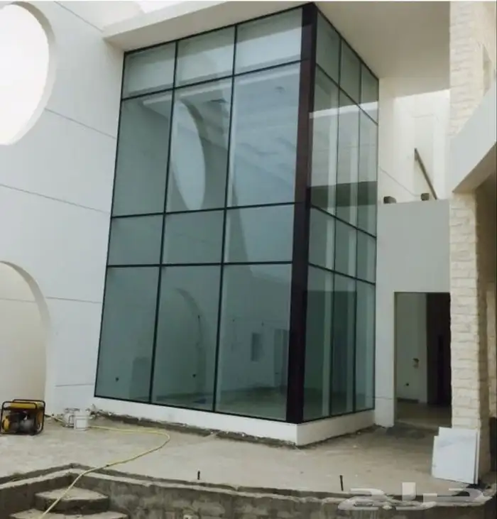 زجاج سيكوريت ودرابزين والمنيوم 1