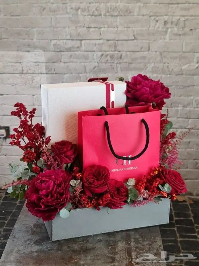 بيع وتوصيل هدايا باقات ورد مع اكسسوارات حسب الطلب مدينة الري 7