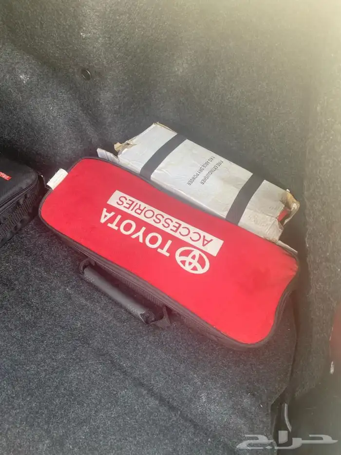 كامري أسود نظيفة 2017 ستاندر مطور ستون عام 3