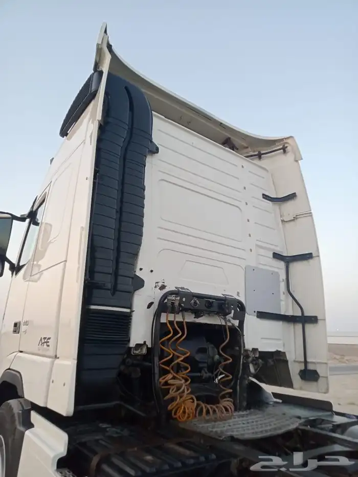 فولفو FH 2007 نظيف جدا 2