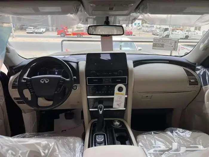 انفينتى QX80 برو اكتيف 2023 3