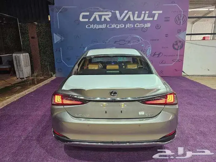 لكزس ( ES250 ) AA ستاندر 2025 6