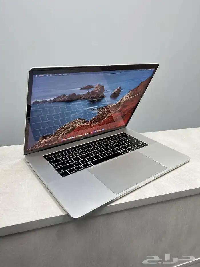MacBook Pro   16inch Retina display 16GB ram 500gb SSD 6