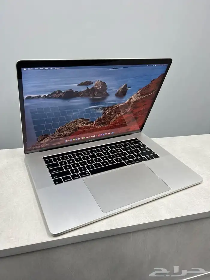 MacBook Pro   16inch Retina display 16GB ram 500gb SSD 7