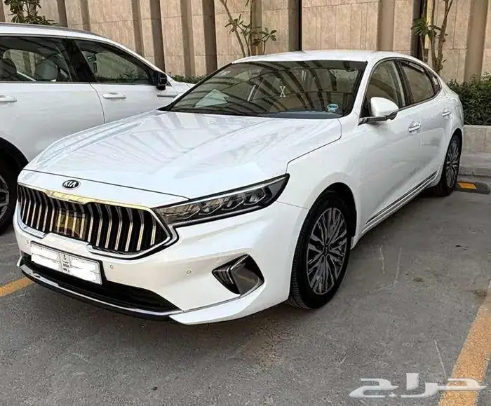 للبيع كيا كادنزا K7 بنزين 1