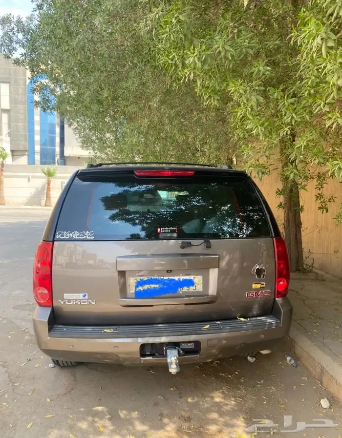 GMC يوكن للبيع 2014 نظيف 1