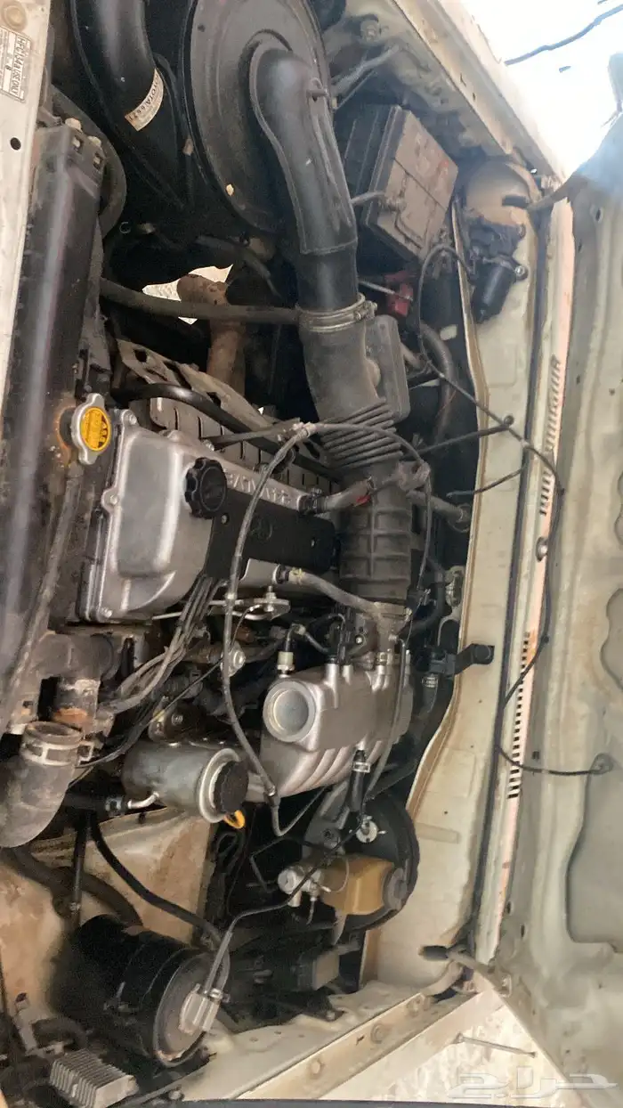 لاند كروزر شاص ربع قطع غيار مستعمل محركات شرط السياره مسقطه 4