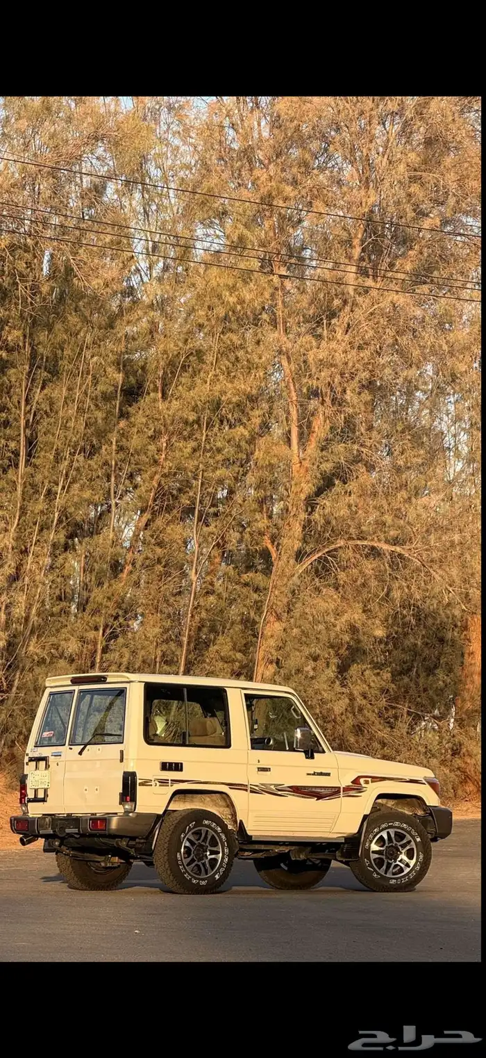 للبيع جيب  ربع فل كامل 2020 سعودي الممشي 185 1
