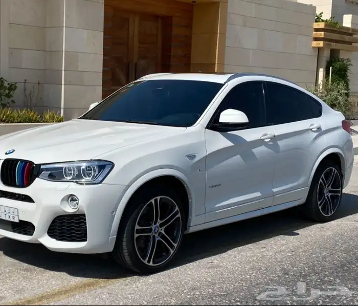 BMW فئة X4 موديل 2017 قمة في النظافة 0