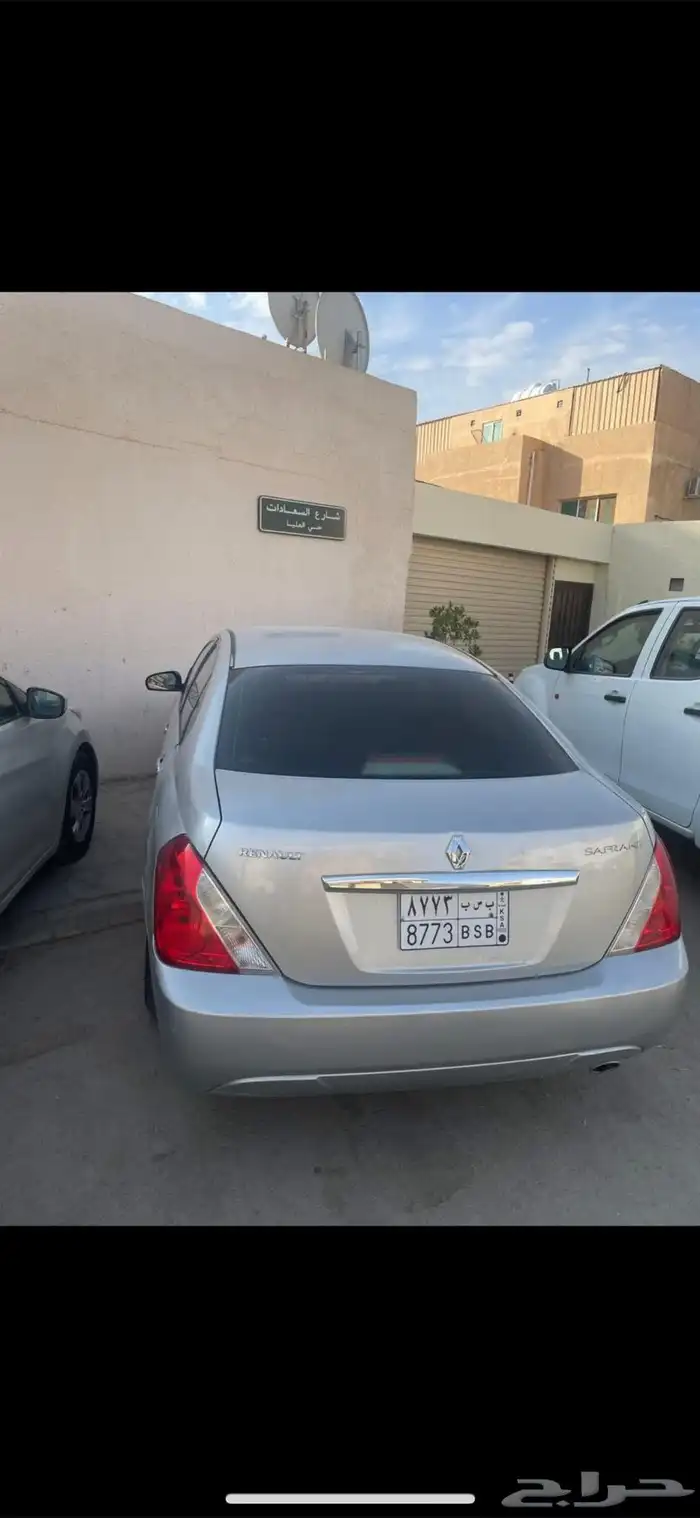 رينو سافران 2011 0