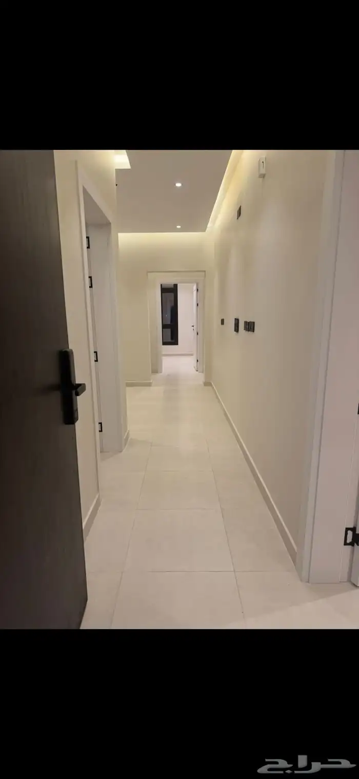 شقه 4 غرف اماميه خلف الياسمين مول للبيع 6