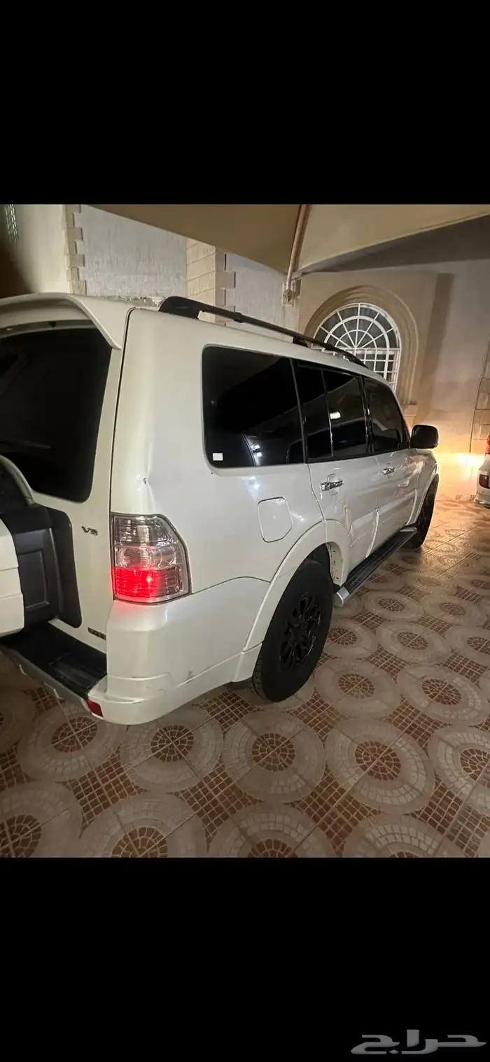 باجيرو 2010 نضيف ومتماسك 5