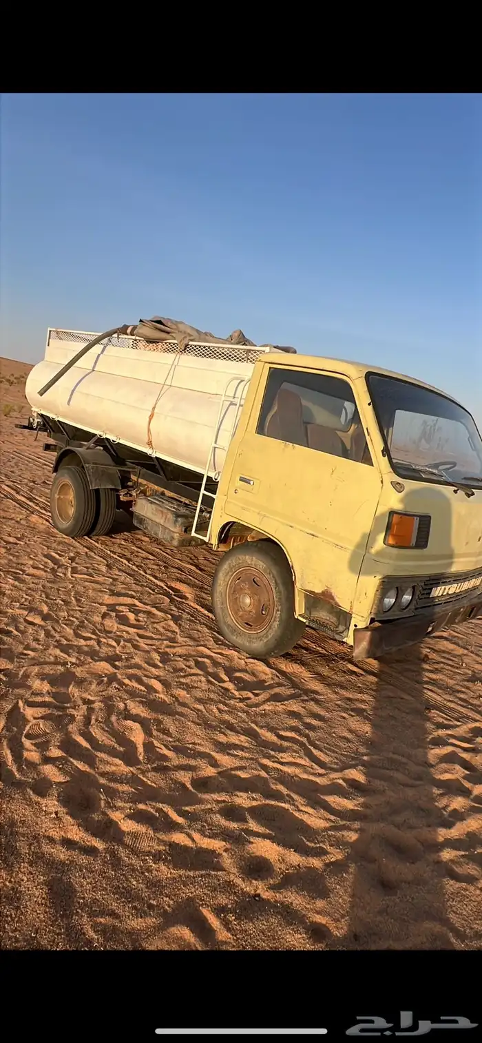 للبيع دنه مستبشي موديل 84 بنزين 1