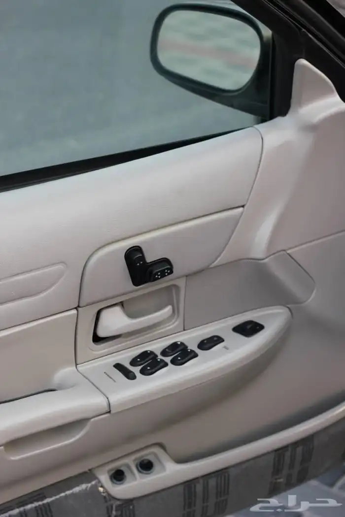 فورد كراون فكتوريا LX Sport قير أرضي موديل 2002 سعودي 43