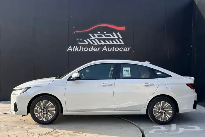 تويوتا يارس 2026 YX لدى شركة عبدالمجيد الخضر 2
