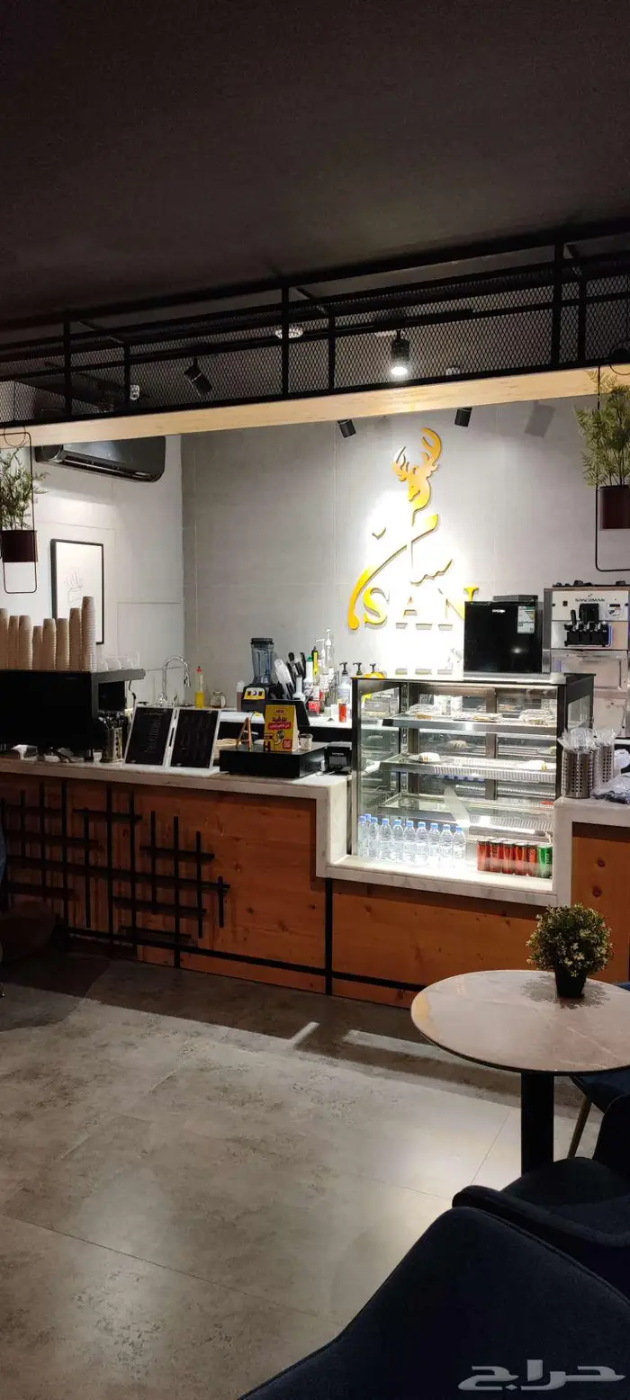 مقهي بسيهات للتقبيل 1