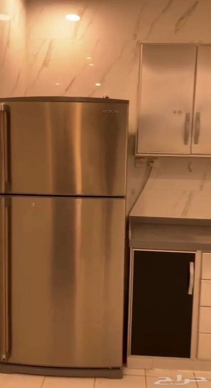 شقة للإيجار ثلاث غرف مفروشة في حي الخضراء 10