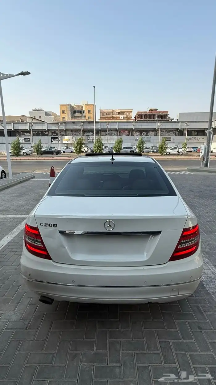 مرسيدس C200 فل كامل 2