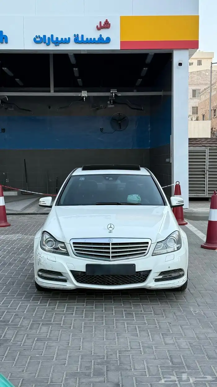 مرسيدس C200 فل كامل 1