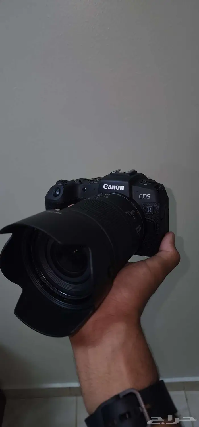 Canon EOS RP مع جميع اكسسواراتها 0