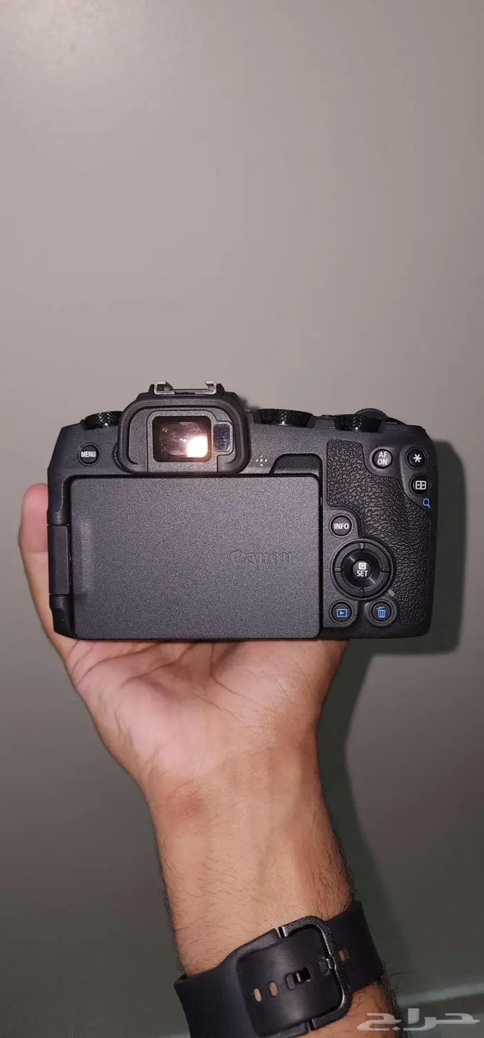 Canon EOS RP مع جميع اكسسواراتها 2