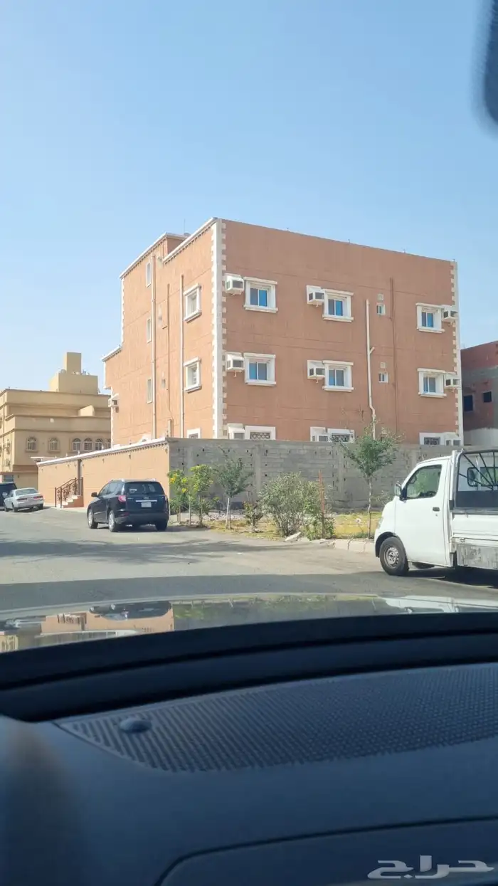 عمارة 3 شقق للبيع قريبه من الخط السريع الحمدانية جدة 0