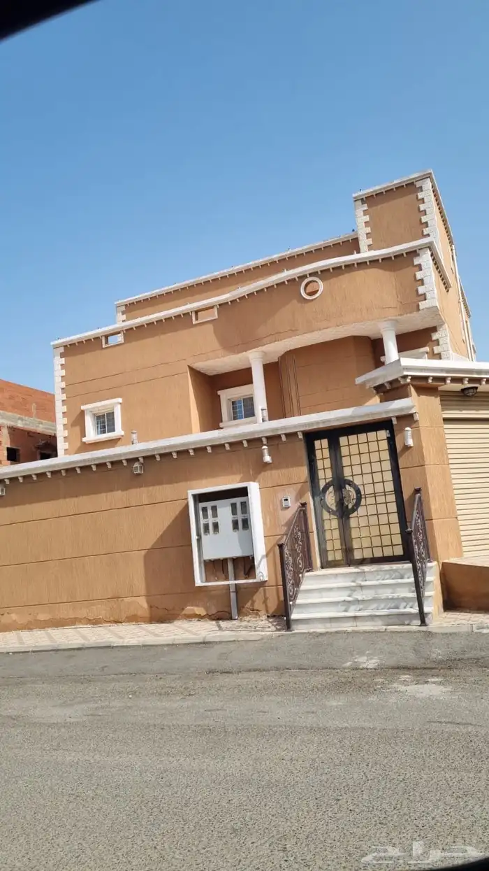 عمارة 3 شقق للبيع قريبه من الخط السريع الحمدانية جدة 3