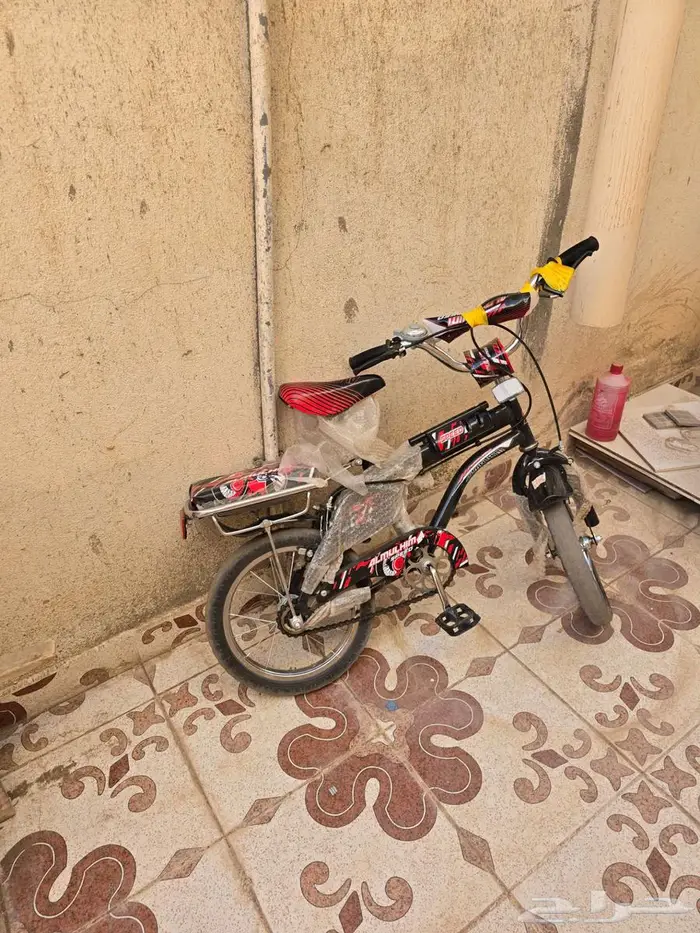 بسكليت وسياره شحن للبيع 2