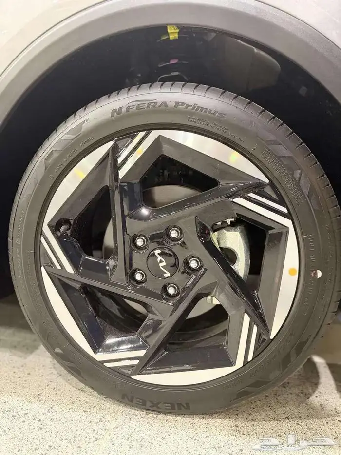 كيا K4 ماكينة 2000 فتحة بانوراما موديل2026 14