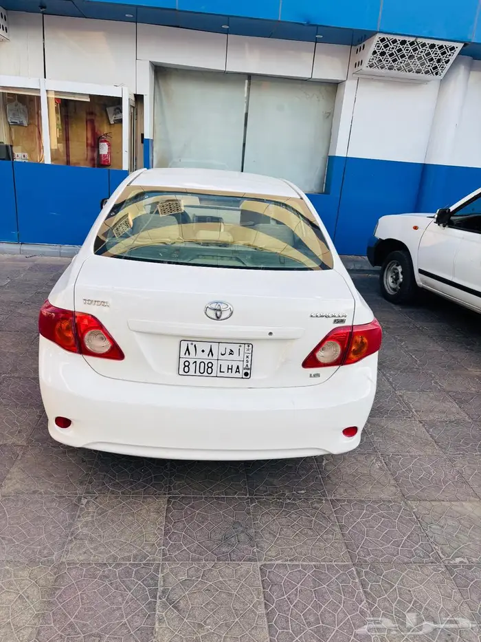 Toyota corolla 2009 3