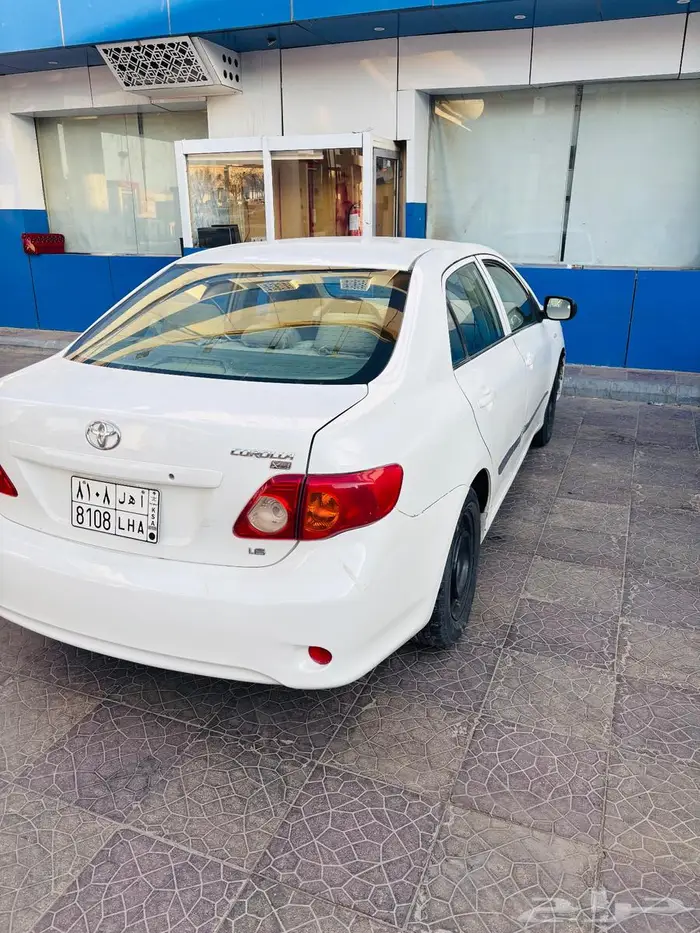 Toyota corolla 2009 4