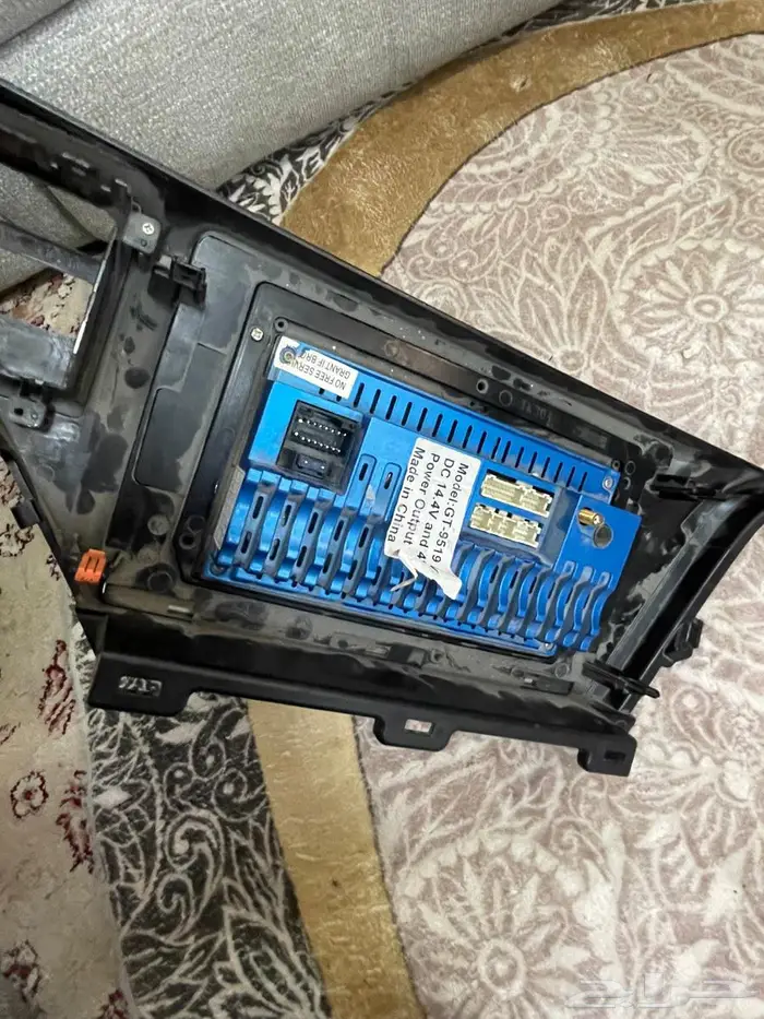 شاشة كامري مع ديكور من 2018 0