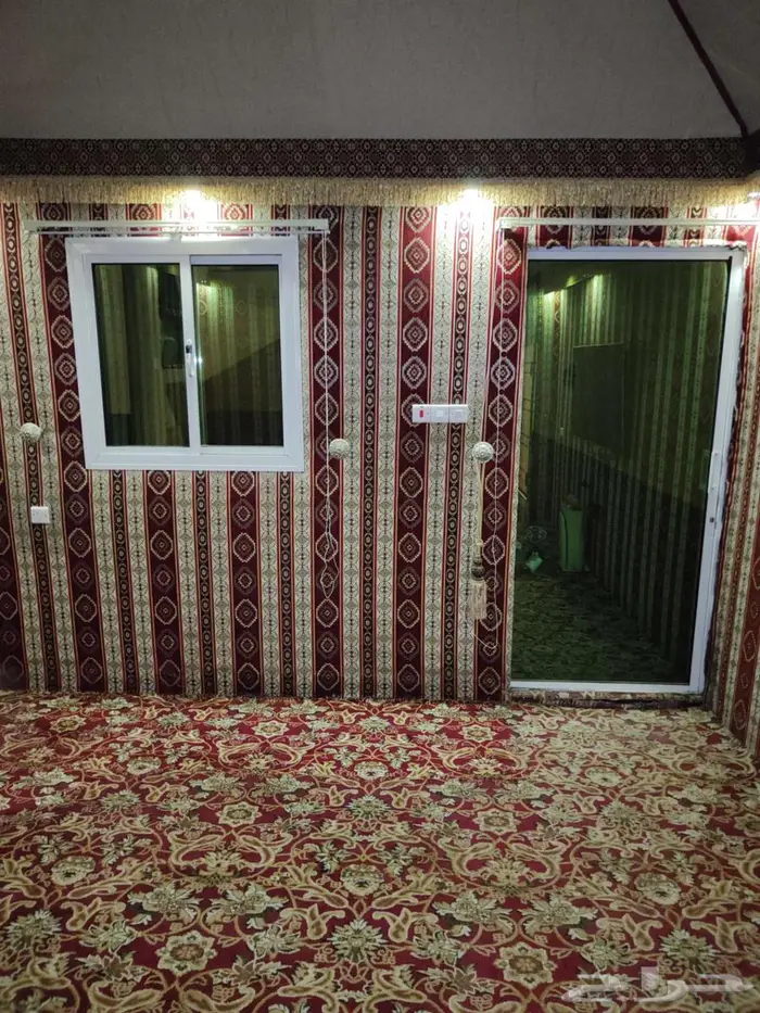 بيت شعر 4 في 4 لقطة للبيع 1